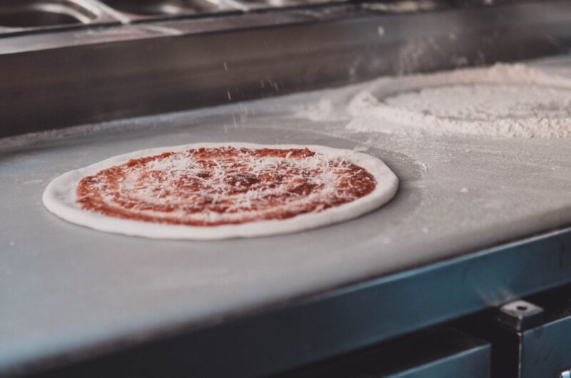 French Buttercream Macarons